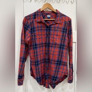 Kavu medium Red Blue Checked plaid flannel 100% cotton Casual Shirt distressed